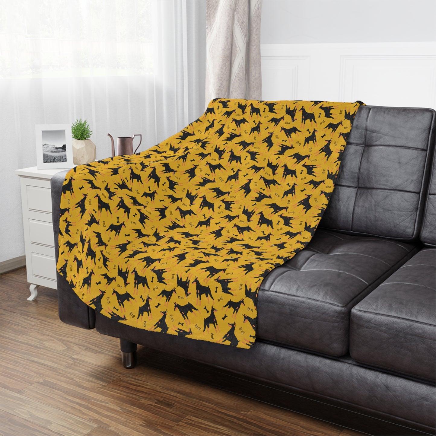 Yellow AOP Dobie 1 Minky Blanket, Soft Throw Blanket, Warm Plush Blanket
